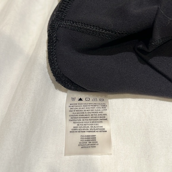 TnaLIFE™ Atmosphere Super Hi-Rise 7" Short - Picture 4 of 5